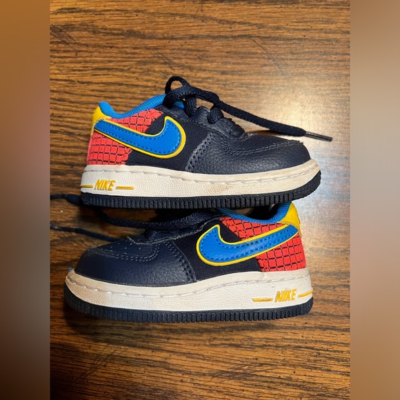 Nike boys Air Force 1 sneakers blue and red obsidian size 5c - Picture 4 of 7